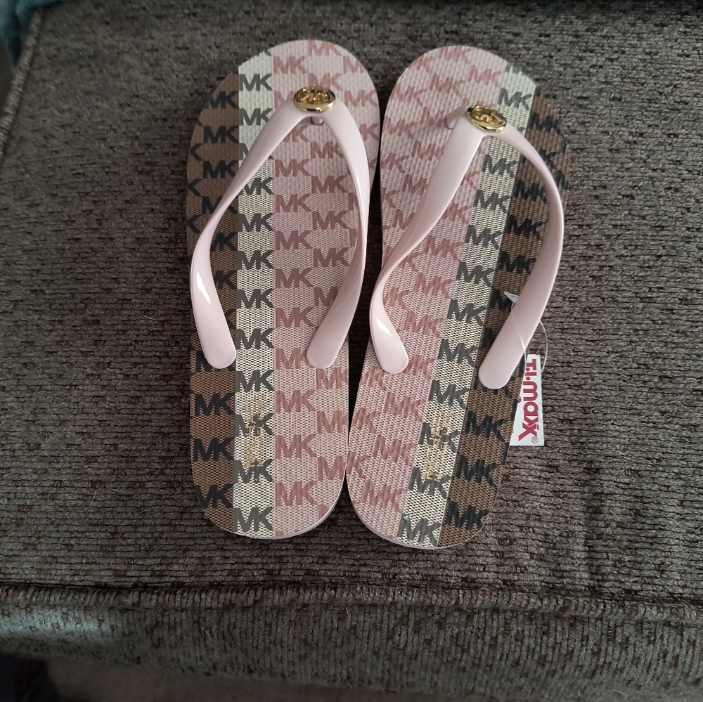 NWT Michael Kors Women's Flip Flops